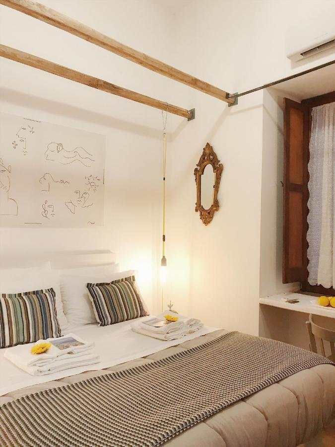 Design & History Suite Салерно Екстериор снимка
